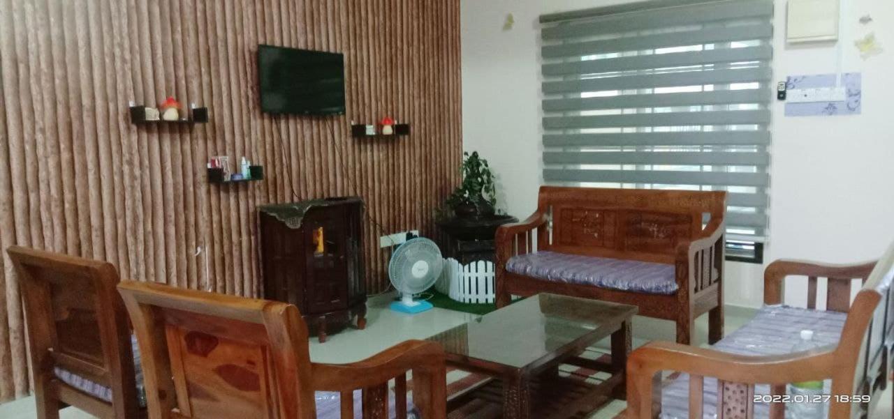 Kluang Seri Casa Tsi ภายนอก รูปภาพ